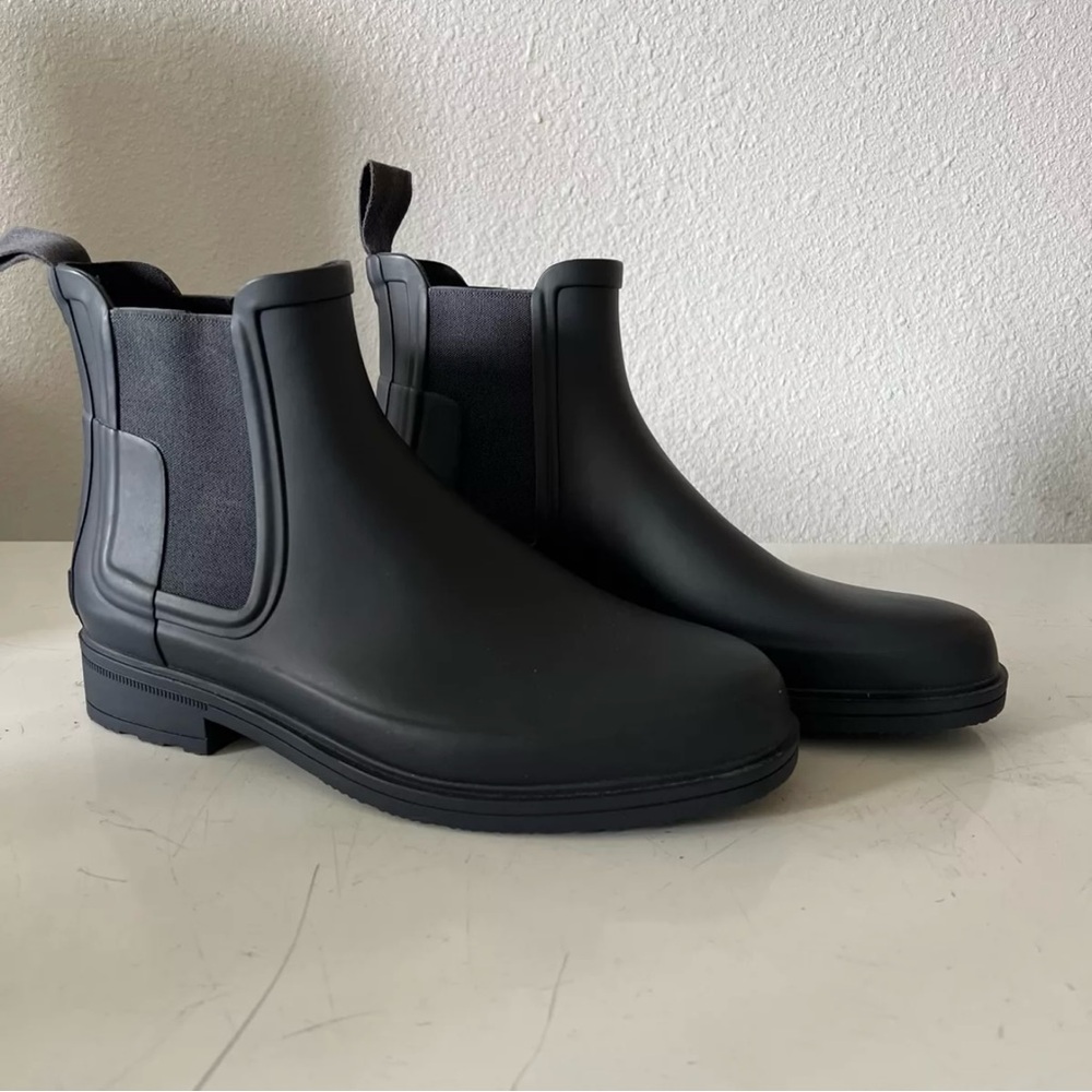 HUNTER Women's Original Refined Chelsea Slim Fit Waterproof Rain Boots Size 8